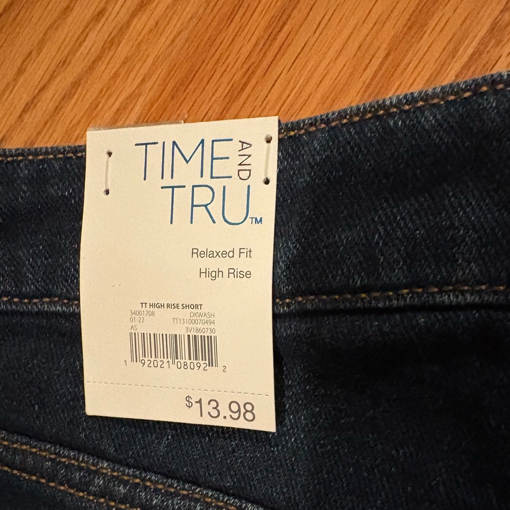 Time and Tru Dark Blue Distressed Jean Shorts - Picture 5 of 5